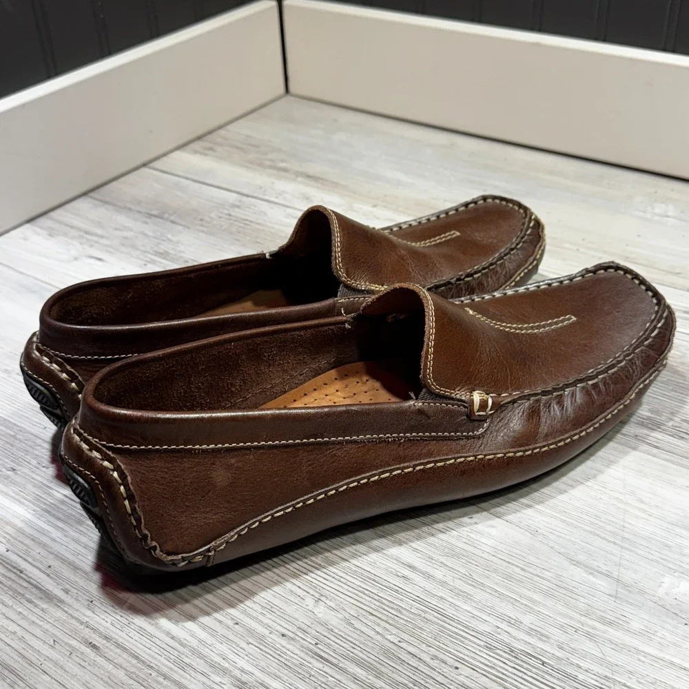 Clark's Driving Loafers Men 10.5 Brown Slip On Leather Loafers Stitching England